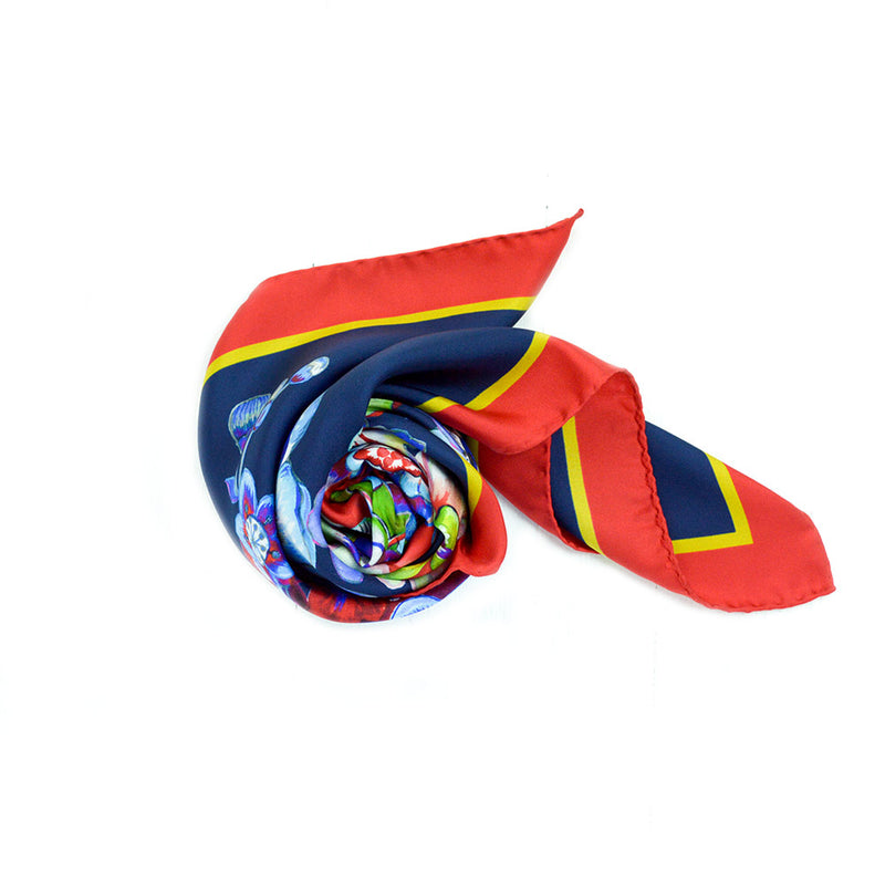 Foulard Cache Col Flowers in Dark Blue and Red.