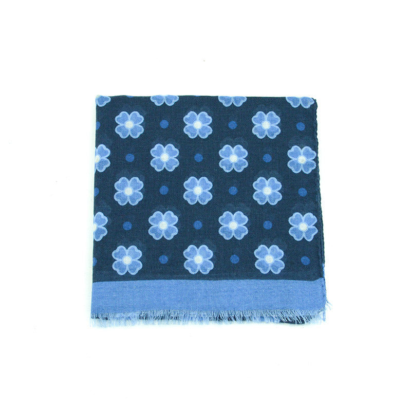 Sciarpa in Cashmere con Disegno Four-Leaf Clover in Blue