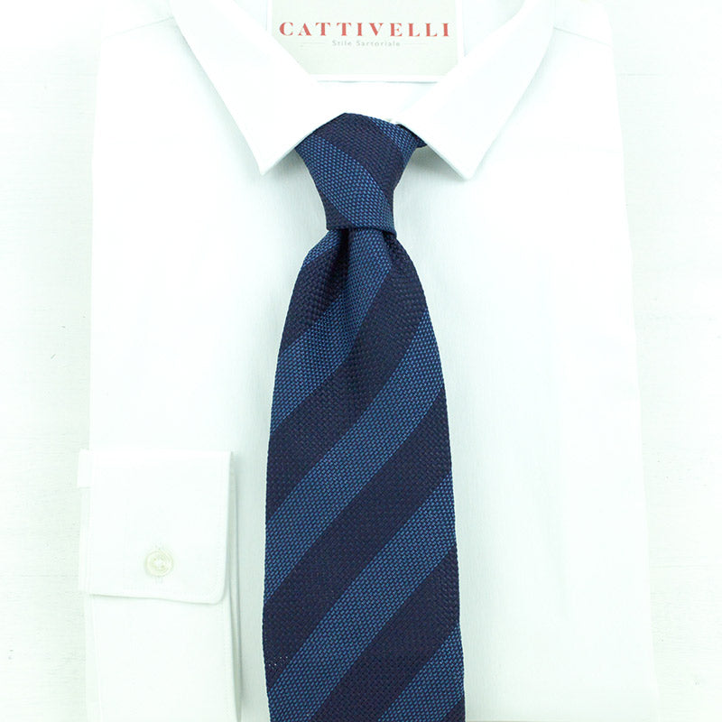 Cravatta a 7 pieghe Fatta a mano con disegno regimental nelle nuance del Blue Classic mélange